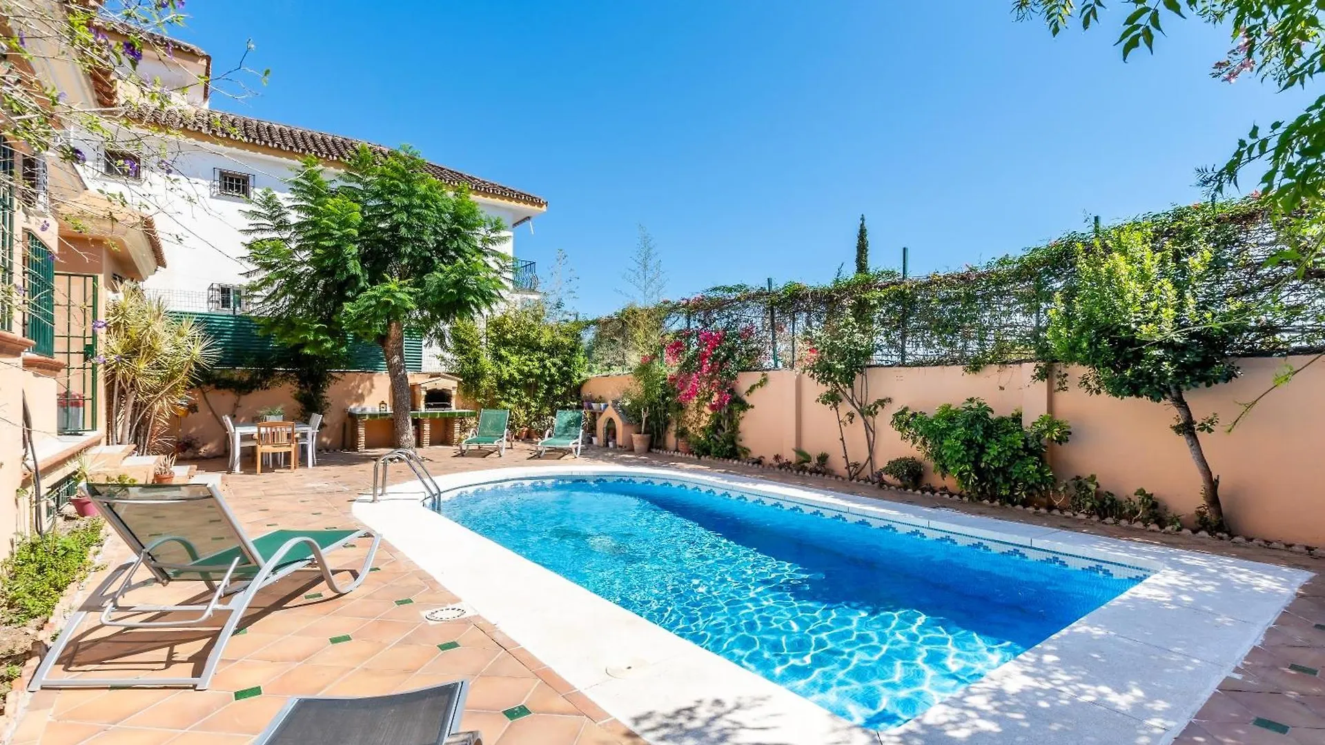 Villa Aurora Santa Fe de los Boliches